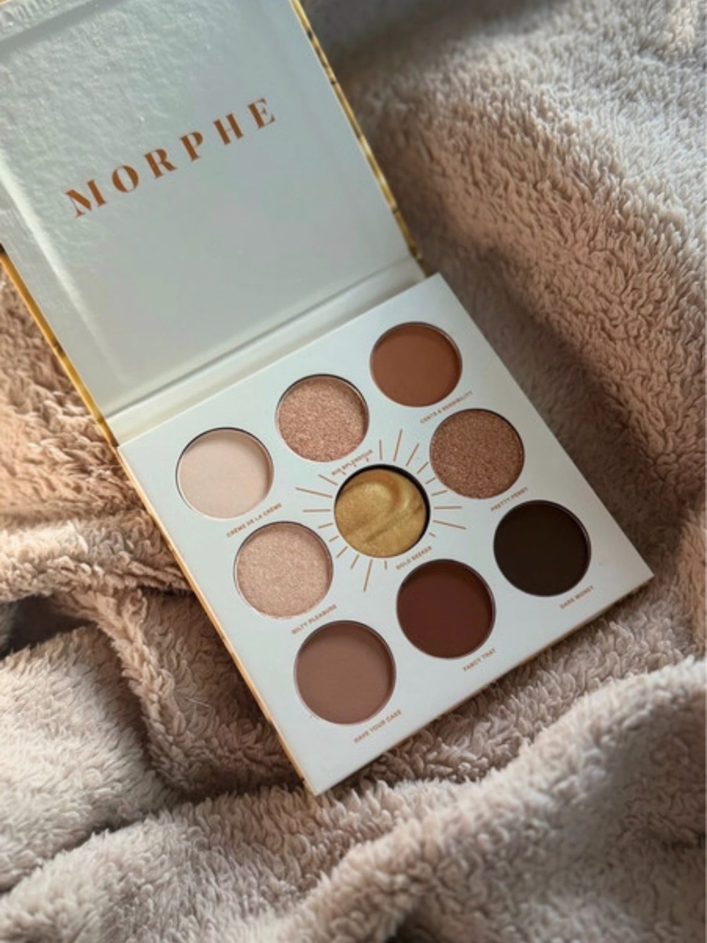 Morphe Neutral Glow Palette - Gold, Brown, Cream, Tan Shades